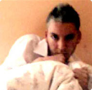 /x/images2005/piano_man1.jpg