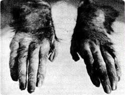 yeti_yajin_hand.jpg